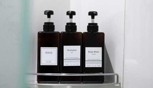 3rd Roy (1st floor/two rooms/dogs allowed)