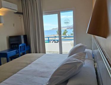 Double or Twin Room with Side Sea View