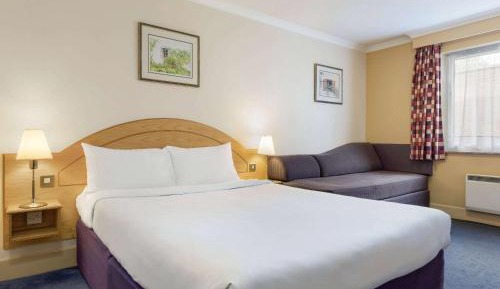 Double Room with Sofa Bed