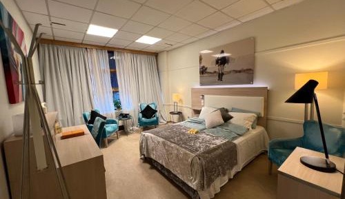 Twin Room with Shared Bathroom