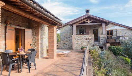 Apartment with Lake View