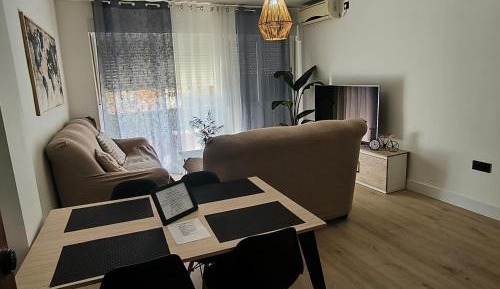 Three-Bedroom Apartment with Balcony