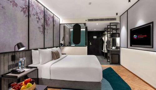 Superior King Room