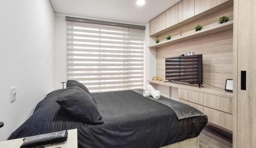 Studio Apartment with Balcony