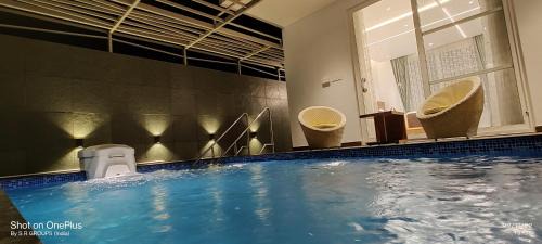Suite with Private Pool