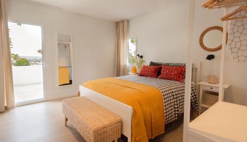 One-Bedroom Apartment with Terrace