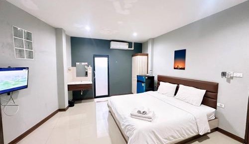 Double Room with Private Bathroom