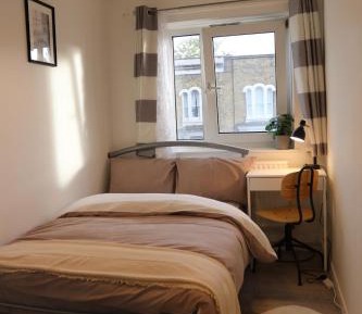 Single Room with Shared Bathroom