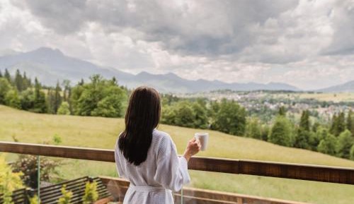 Apartment no. 8 with Terrace and Mountain View