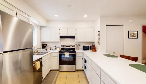 Two Bedroom Apartment 