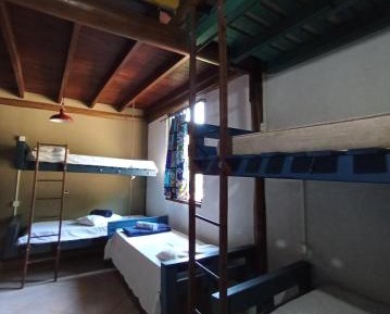 10-Bed Mixed Dormitory Room