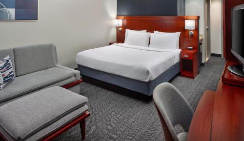 King Room with Sofa Bed