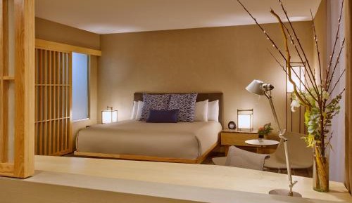 Master Suite 1 King Bed