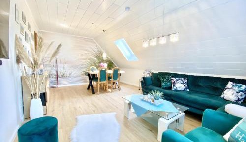 One-Bedroom Apartment with Garden