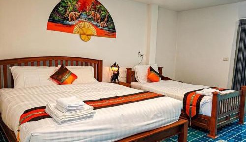 Deluxe Family Room