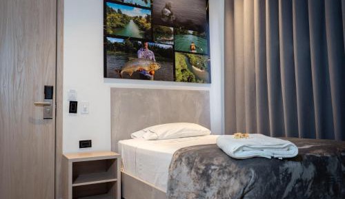 Single Room with Private Bathroom