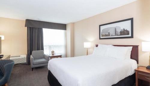 Standard Room, 1 Queen Bed