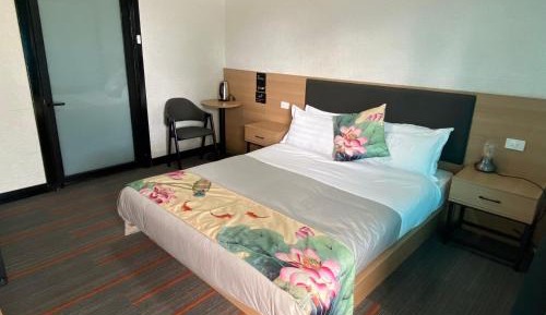 Double Room with Private Bathroom