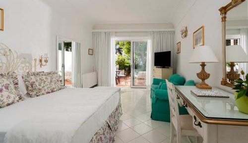 Classic Double or Twin Room