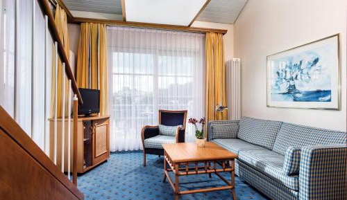 Junior Suite with Balcony - Sea Side