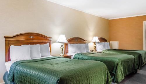 Standard Room with Three Double Beds - 2nd floor