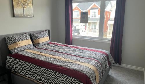 Queen Room with Shared Bathroom