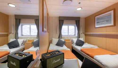 Twin Room with Sea View