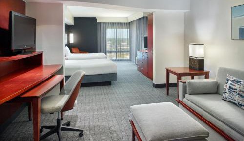Large Queen Room with Two Queen Beds with Sofa Bed and Roll-In Shower - Mobility and Hearing Accessible