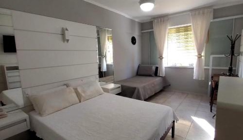 Apartment with Lake View