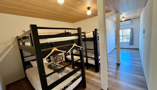 Quadruple Room with Shared Bathroom