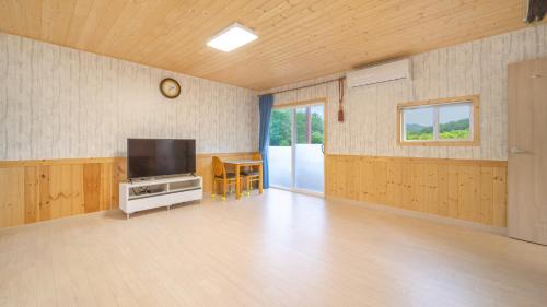 Studio 1