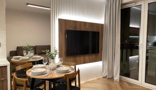 One-Bedroom Apartment with Balcony