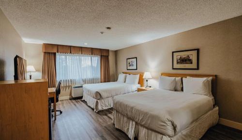 Queen Room with Two Queen Beds - Non-Smoking