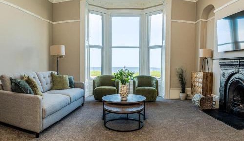 Two-Bedroom Apartment with Sea View