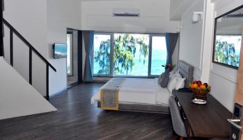 Quadruple Room with Sea View