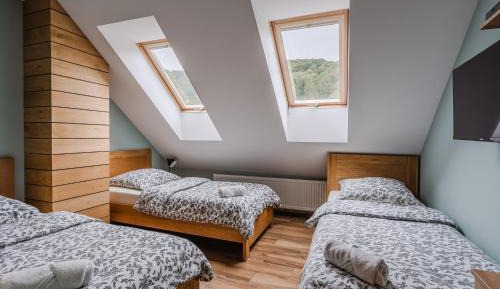 Triple Room with Private Bathroom