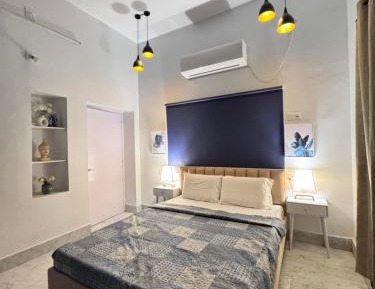One-Bedroom House