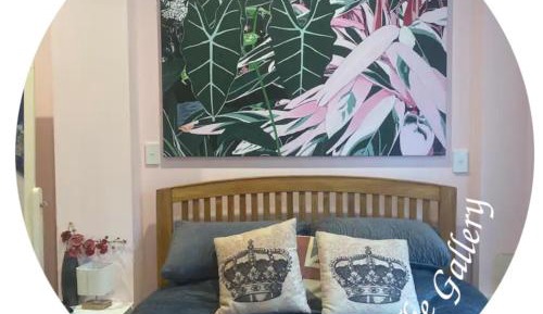 Deluxe Queen Room