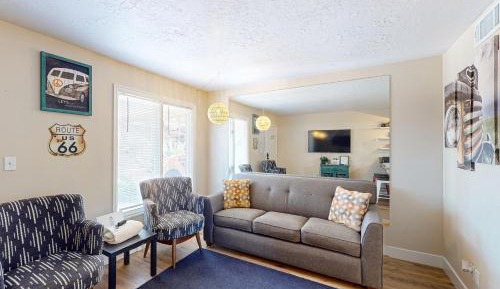 One Bedroom Apartment