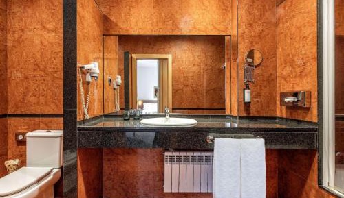 Standard Room with Suppletory Bed