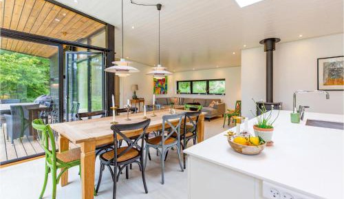 Five-Bedroom Holiday Home