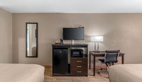 Queen Room with Two Queen Beds