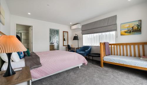 Double Room with Balcony (2 Adults + 1 Child)