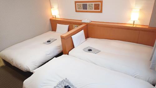 Standard Triple Room - Non-Smoking