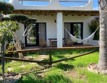 Apartment with Garden View