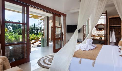 Villa with Private Pool