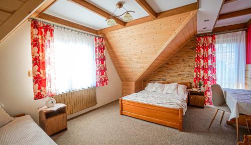 Triple Room with Private Bathroom