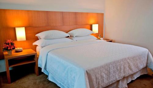 DELUXE, Guest room, 1 Double Bed, Ocean view, Mid floor