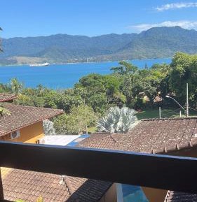 Deluxe Family Room with Frontal Sea View