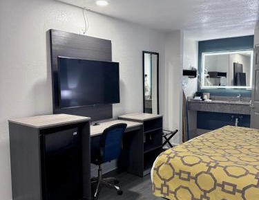 King Room - Disability Access/Non-Smoking